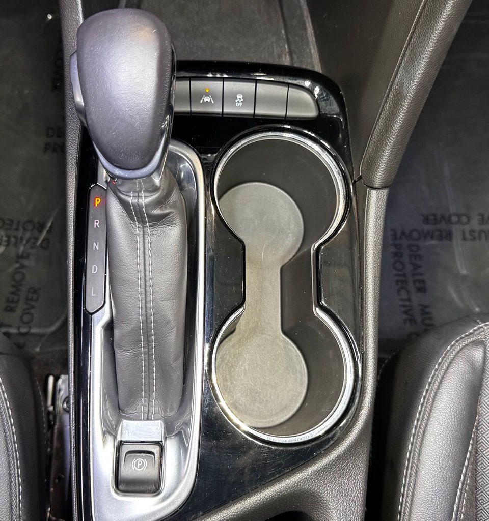 Used 2021 Buick Encore GX Select w/ Advanced Technology Package FWD image 35