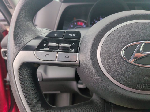 Used 2023 Hyundai Elantra SEL FWD image 17