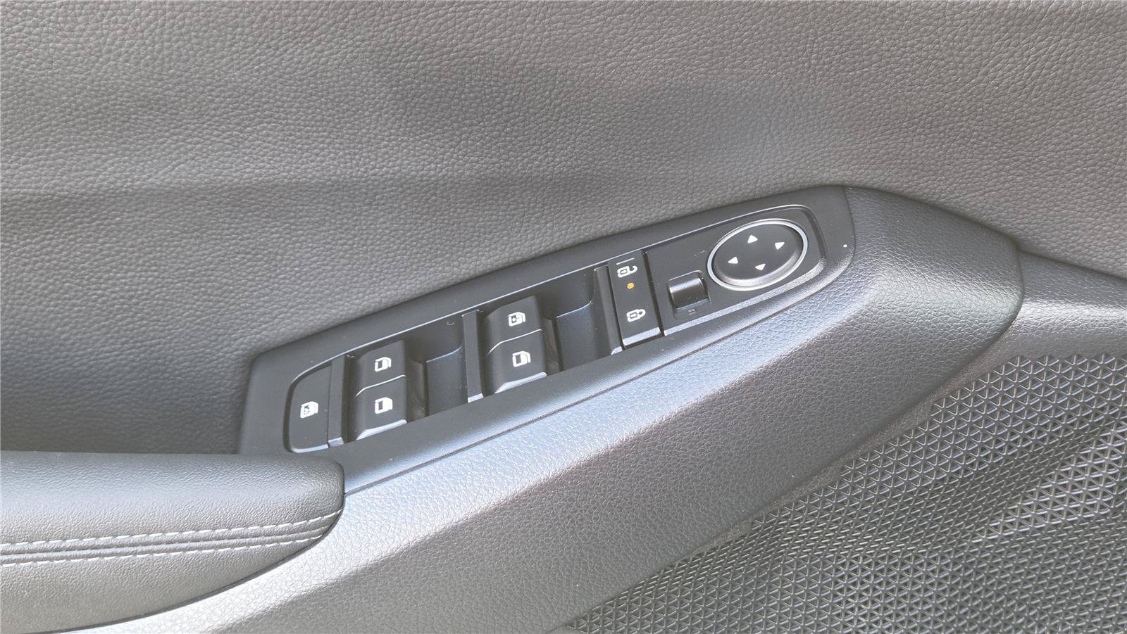 Certified 2026 Kia Seltos EX AWD/4WD image 14