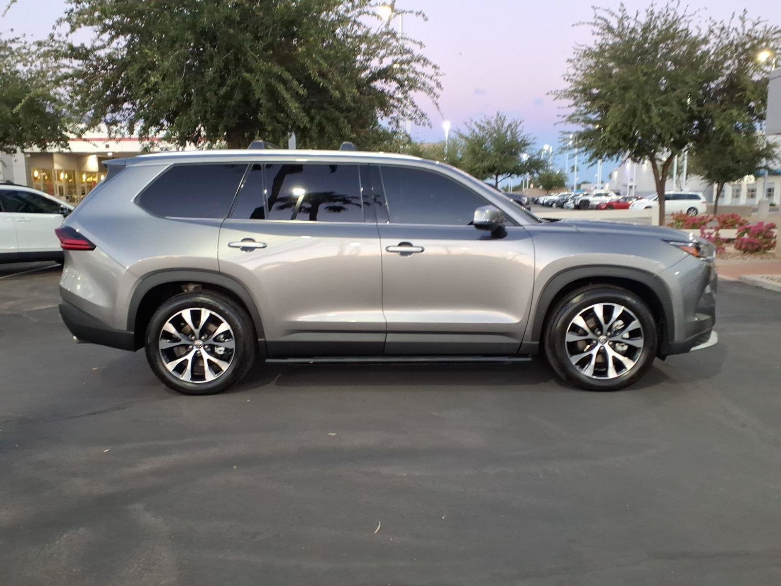 Certified 2025 Toyota Grand Highlander AWD Hybrid image 3
