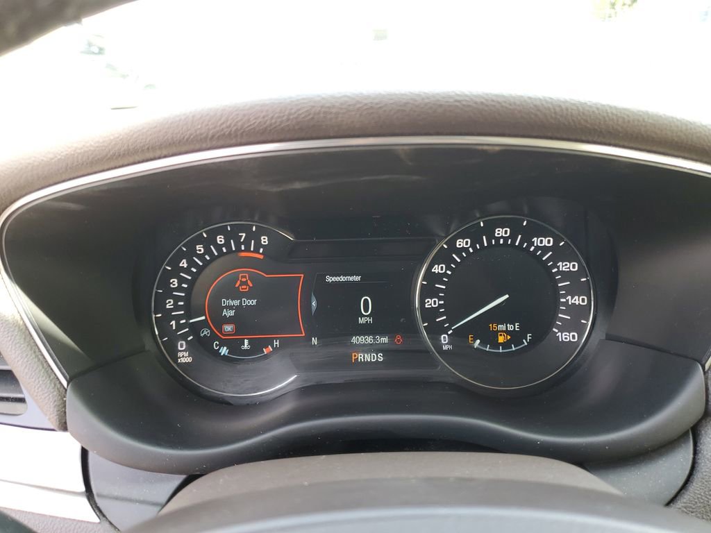 Used 2019 Lincoln MKC Premiere image 27