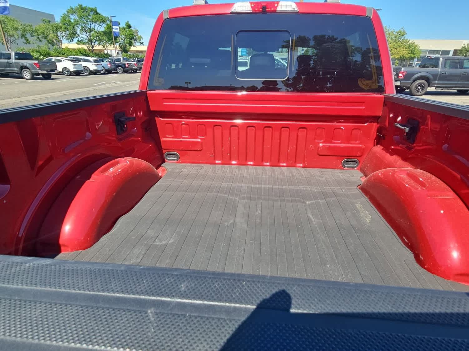 Used 2021 Ford F150 Lariat image 9