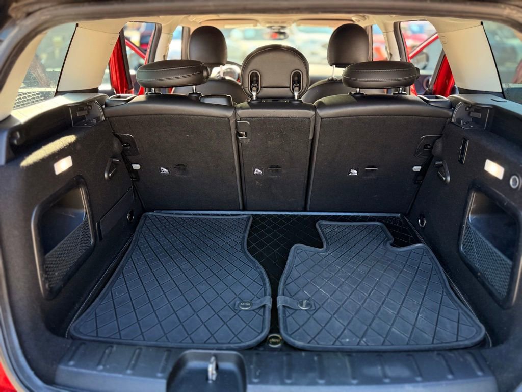 Used 2016 MINI Cooper Clubman image 25