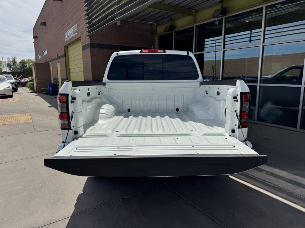 Used 2024 Nissan Frontier PRO-4X w/ Off-Road Protection Package image 38