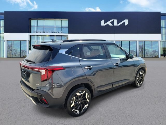 Used 2024 Kia Seltos SX w/ SX Sunroof Package AWD/4WD image 3