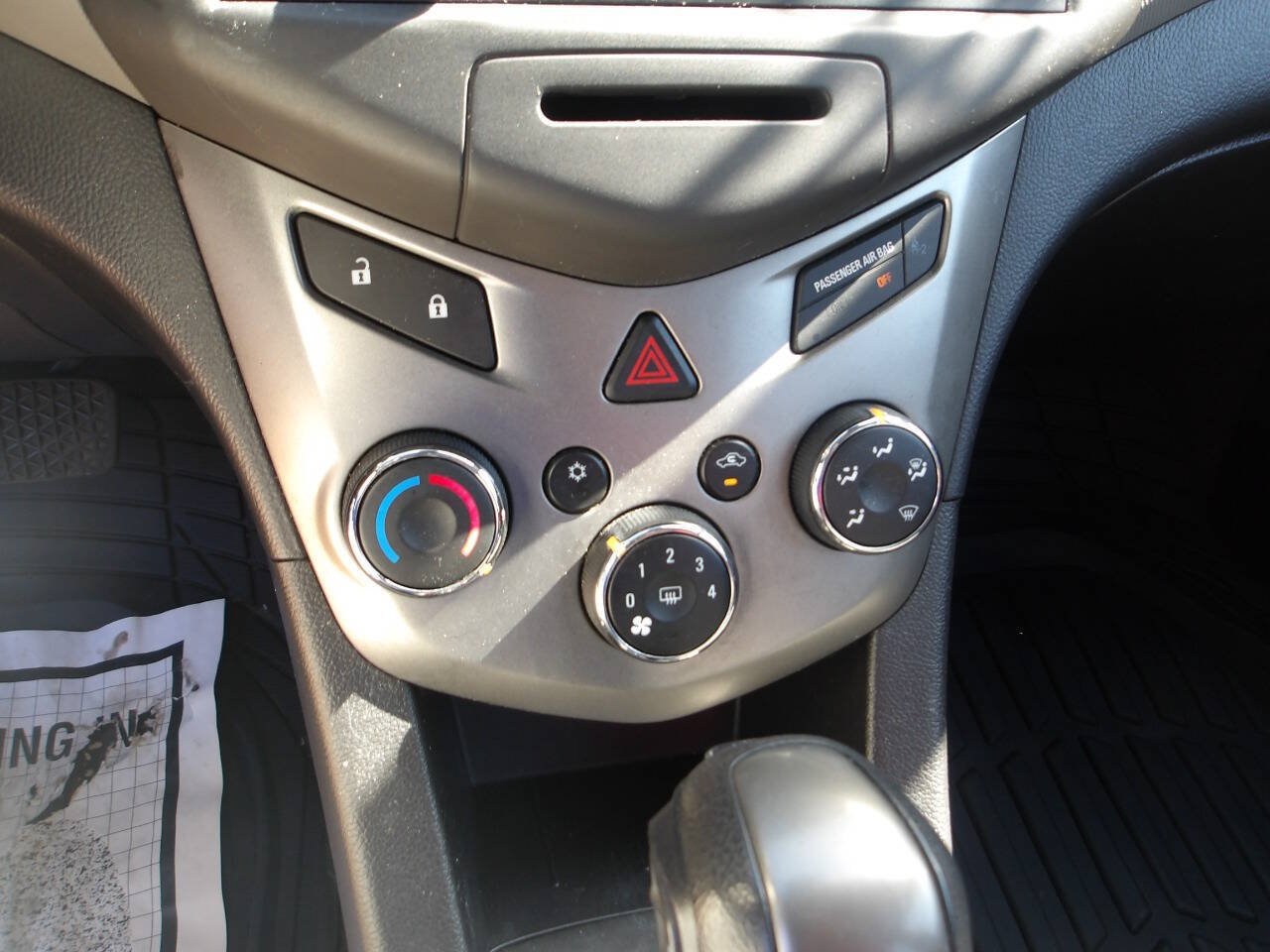 Used 2012 Chevrolet Sonic LS FWD image 12
