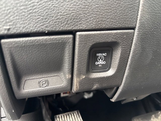 New 2025 RAM 2500 Tradesman image 28