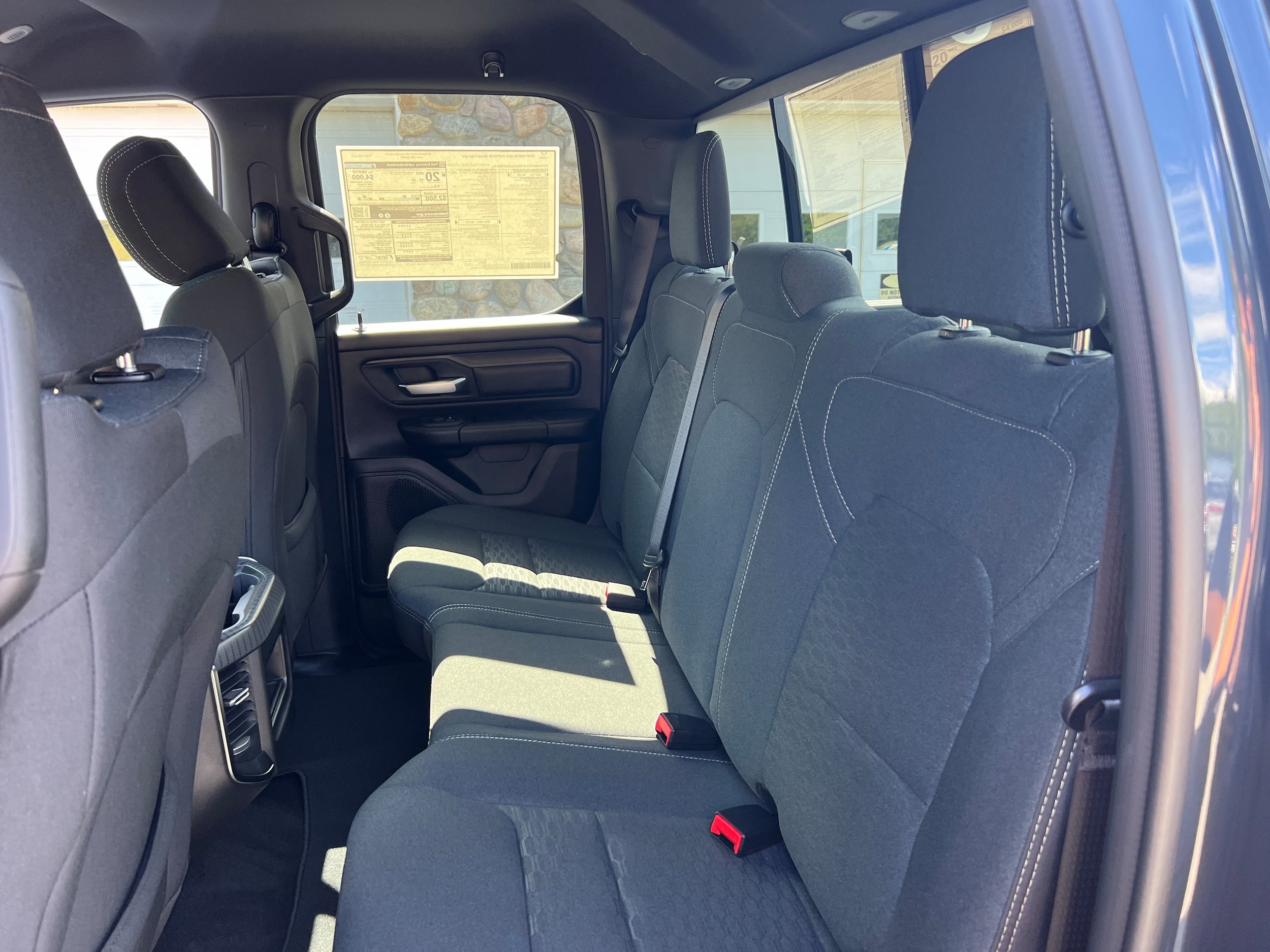 New 2026 RAM 1500 Express AWD/4WD image 10