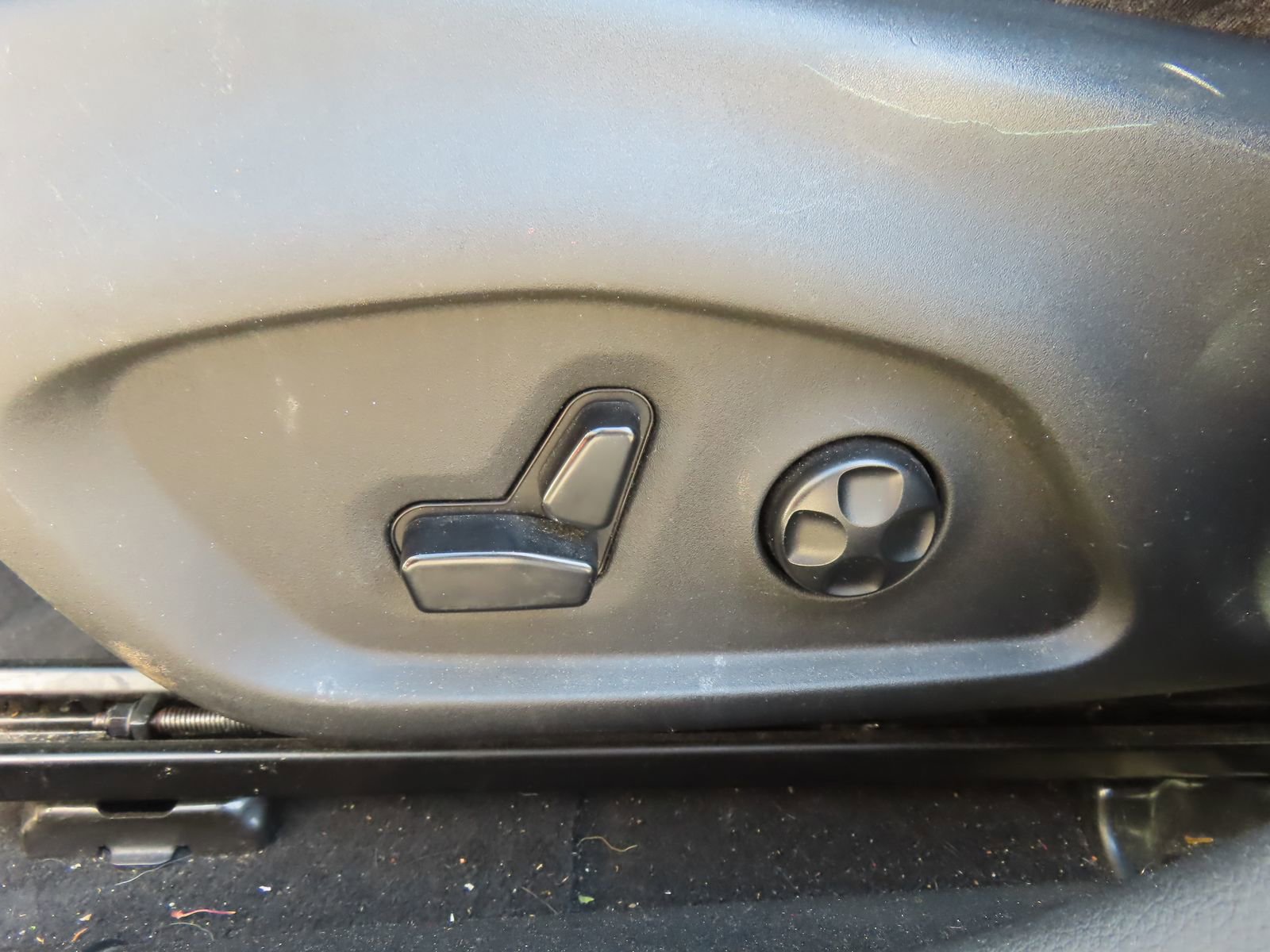 Used 2017 Jeep Compass Trailhawk w/ Navigation Group image 28