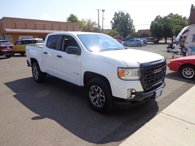 Used 2022 GMC Canyon AT4 image 3