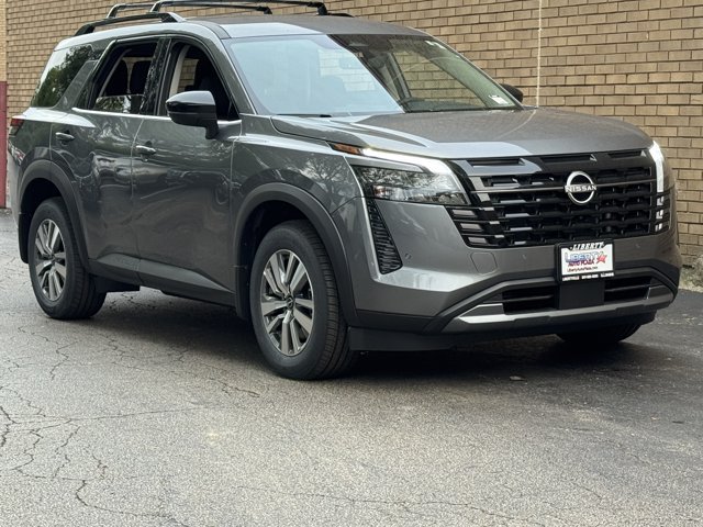 New 2026 Nissan Pathfinder SL AWD/4WD image 4
