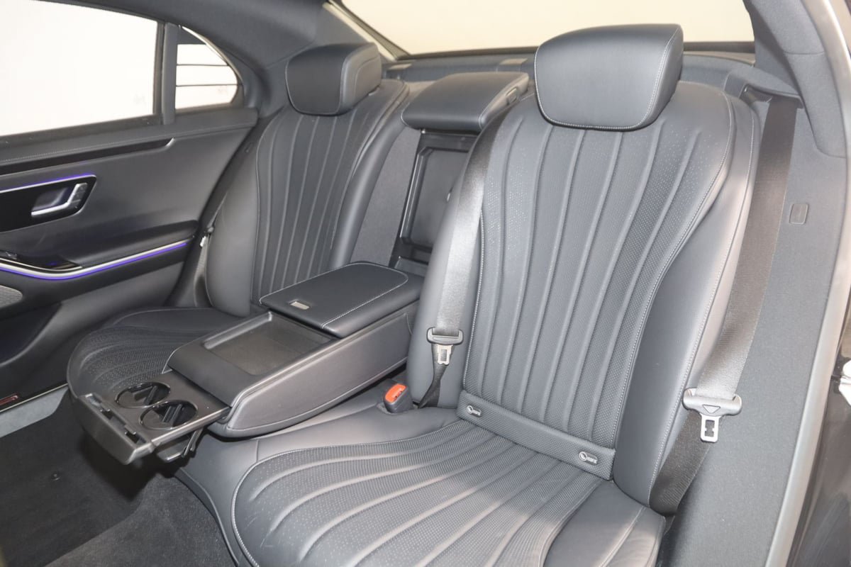Used 2022 Mercedes-Benz S 500 4MATIC w/ AMG Line Package image 56
