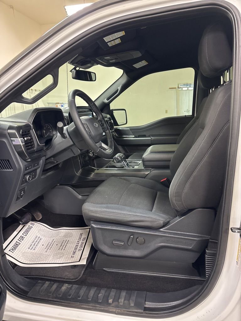 Used 2022 Ford F150 XLT w/ Equipment Group 302A High image 9