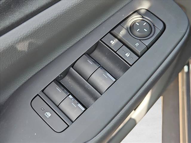 Used 2026 Toyota Prius LE FWD image 11