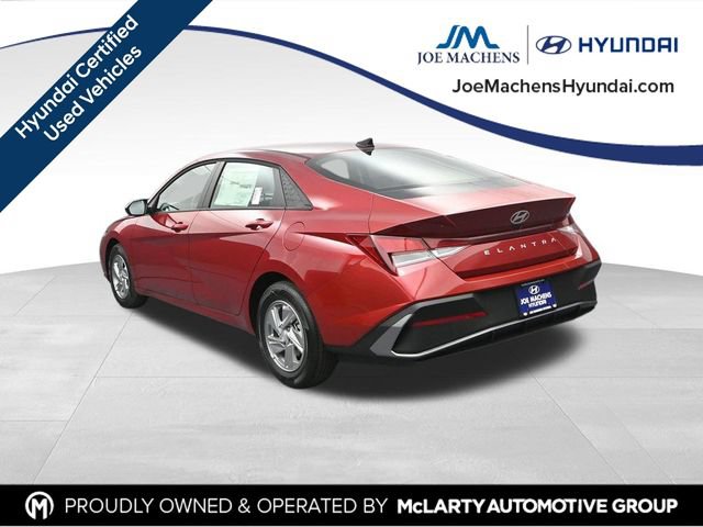 Certified 2026 Hyundai Elantra SE FWD image 7