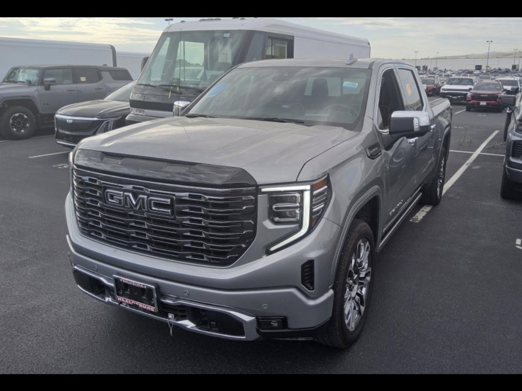 Used 2026 GMC Sierra 1500 Denali Ultimate AWD/4WD image 3