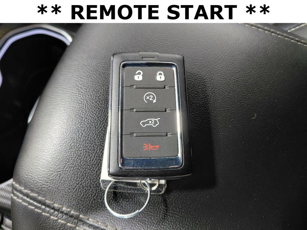 Used 2024 Jeep Grand Cherokee L Laredo AWD/4WD image 8