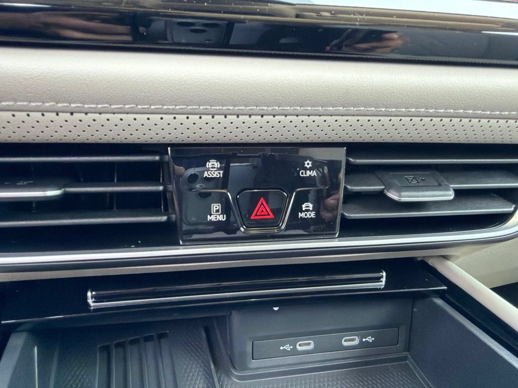 New 2026 Volkswagen Atlas SEL Premium R-Line AWD/4WD image 10
