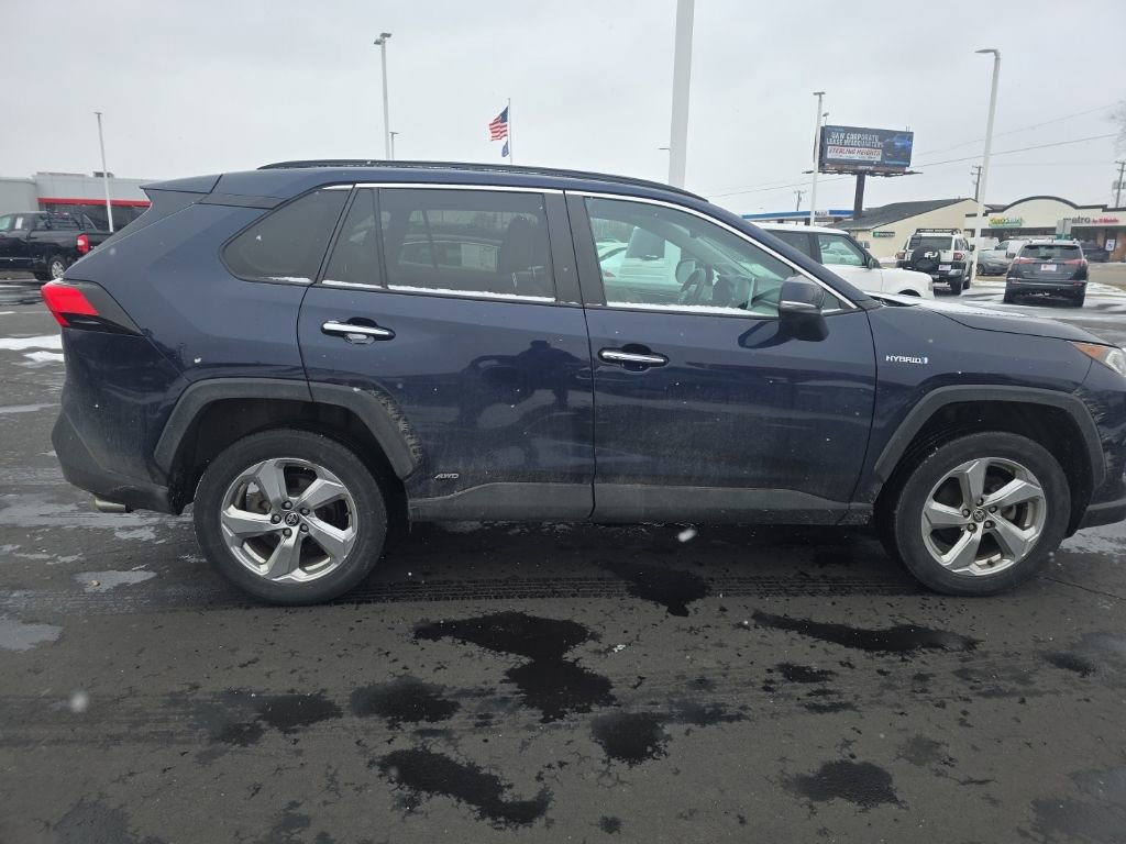 Used 2021 Toyota RAV4 Limited image 5