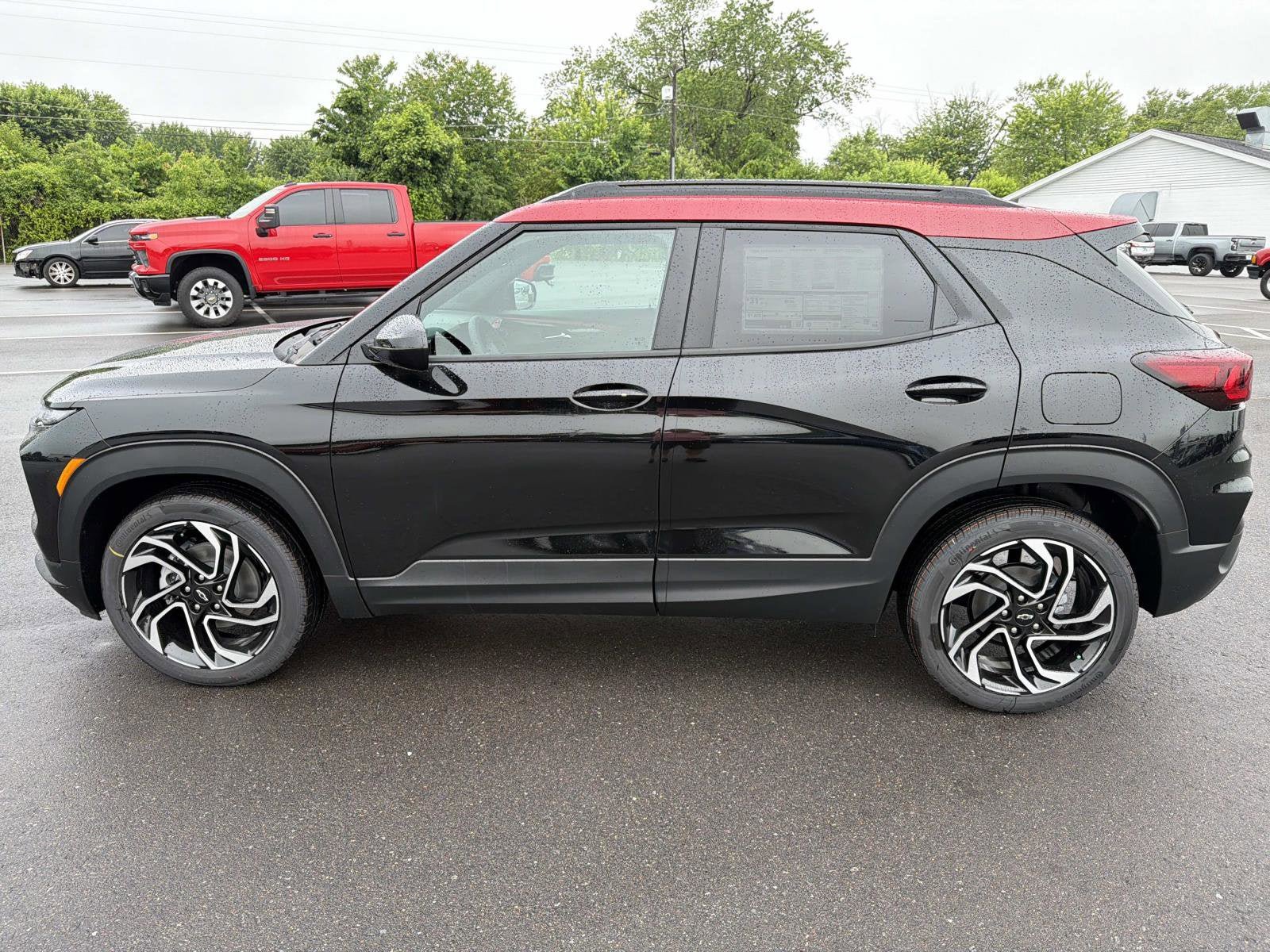 New 2026 Chevrolet TrailBlazer RS w/ Convenience Package FWD image 4