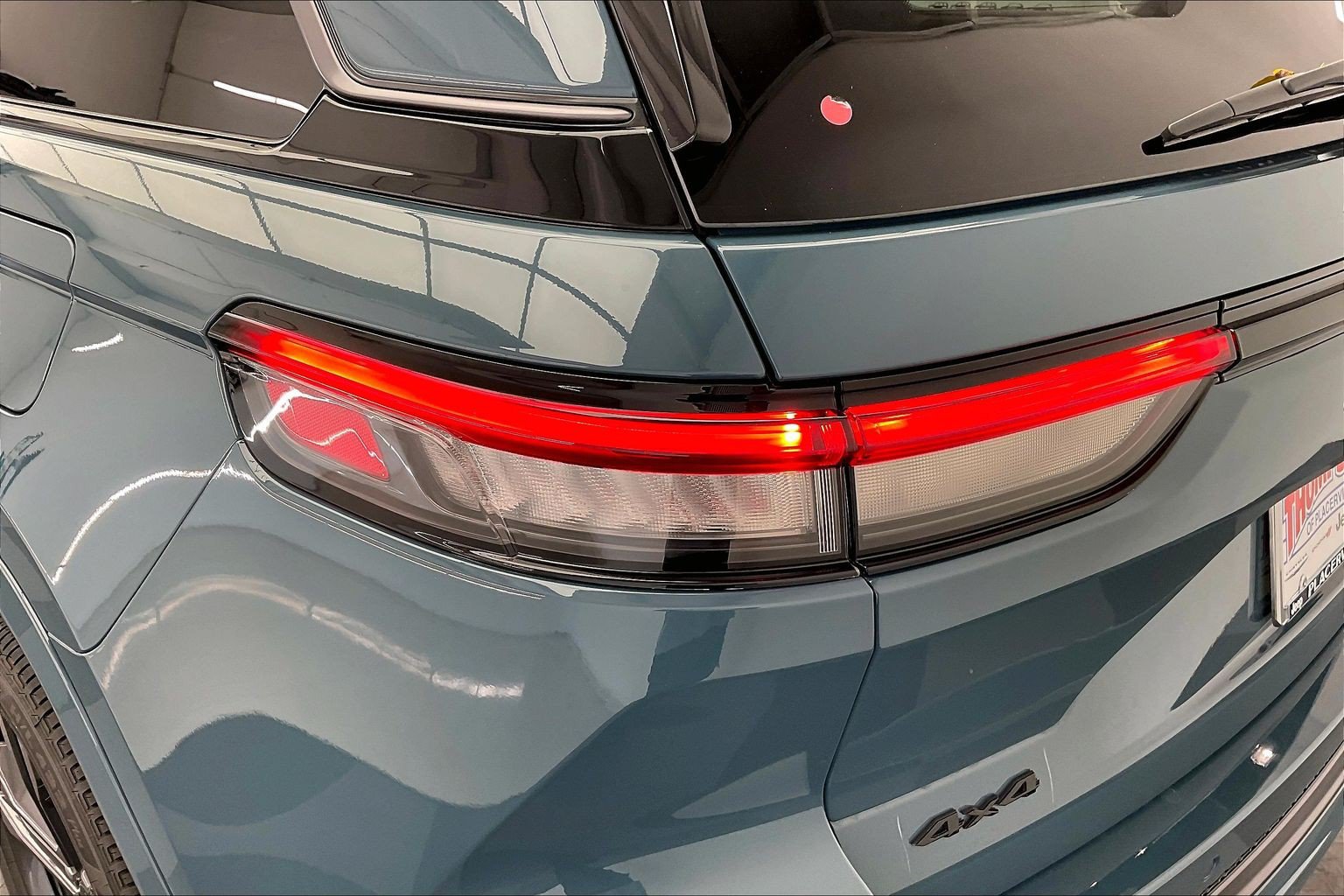New 2027 Jeep Grand Cherokee Limited AWD/4WD image 16