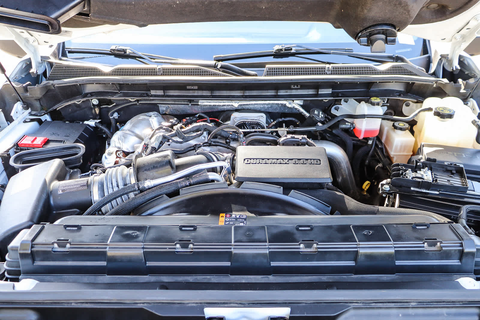 Used 2024 GMC Sierra 2500 Denali Ultimate AWD/4WD image 28