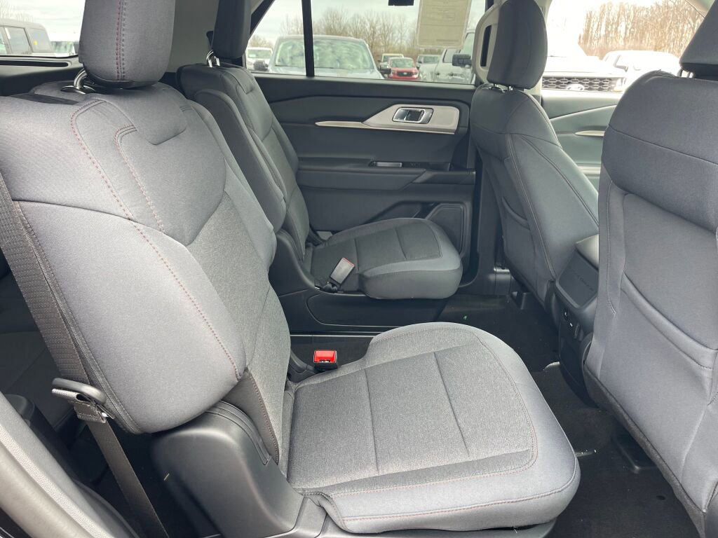 New 2026 Ford Explorer Active image 25
