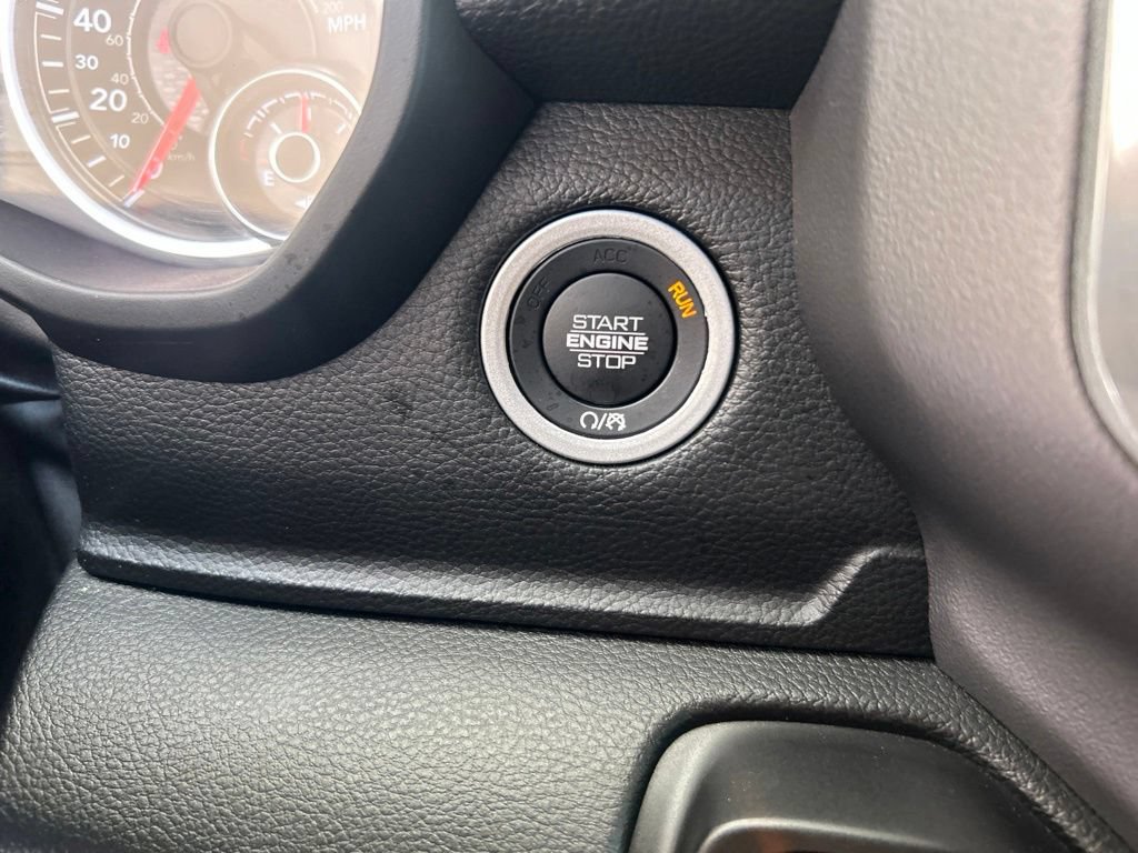 Used 2023 RAM 1500 Big Horn AWD/4WD image 45