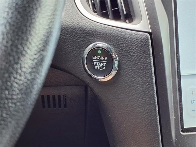 Used 2021 Ford Edge SEL w/ Convenience Package image 16