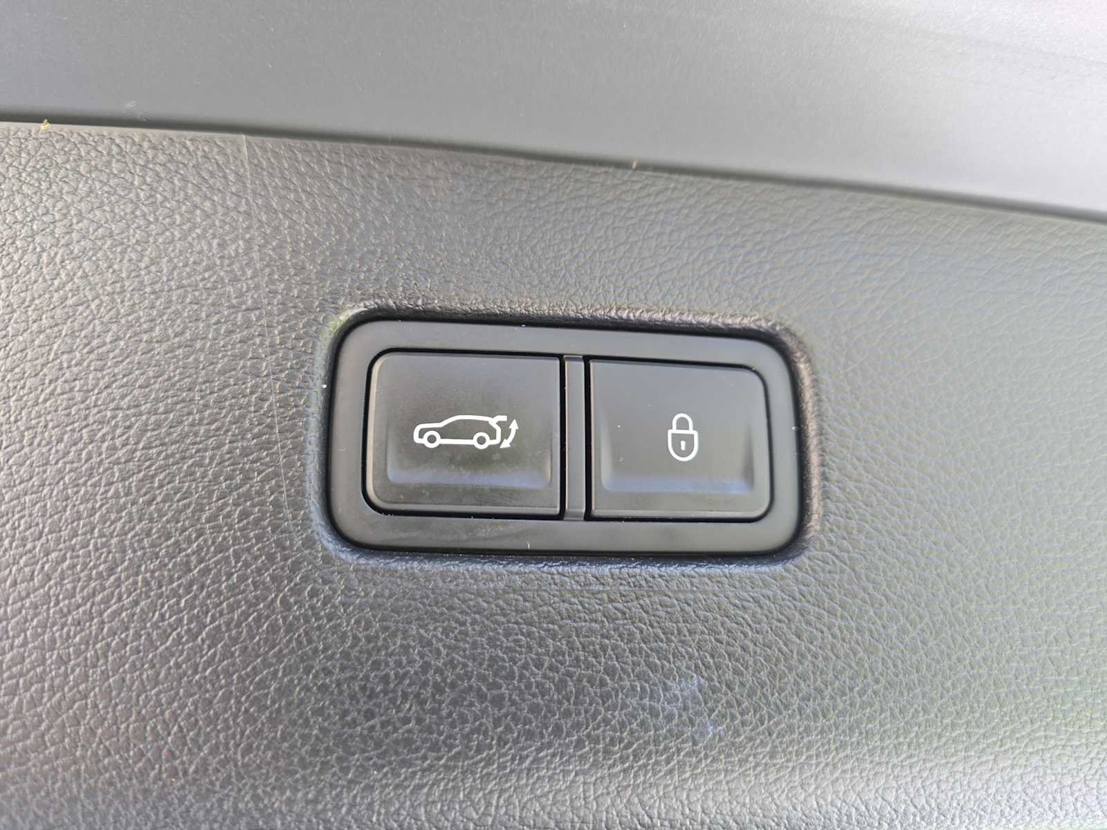 Used 2024 Genesis GV80 2.5T AWD/4WD image 27