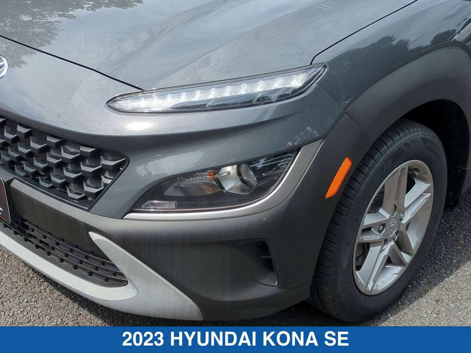 Used 2023 Hyundai Kona SE w/ Cargo Package AWD/4WD image 10