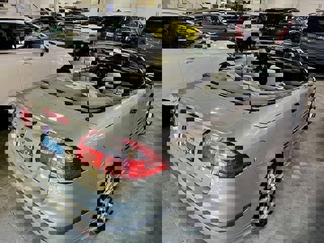 Used 2005 Saab 9-3 Aero image 3