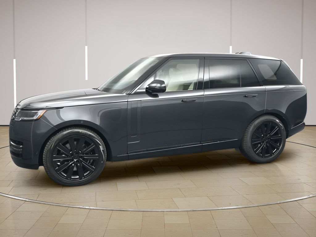 Used 2026 Land Rover Range Rover SE AWD/4WD image 2