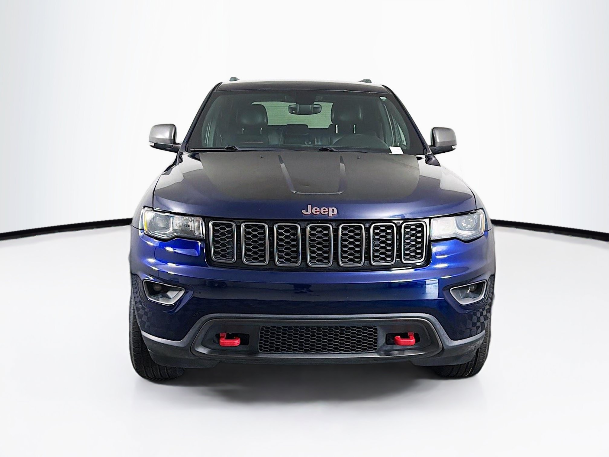 Used 2018 Jeep Grand Cherokee Trailhawk AWD/4WD image 2