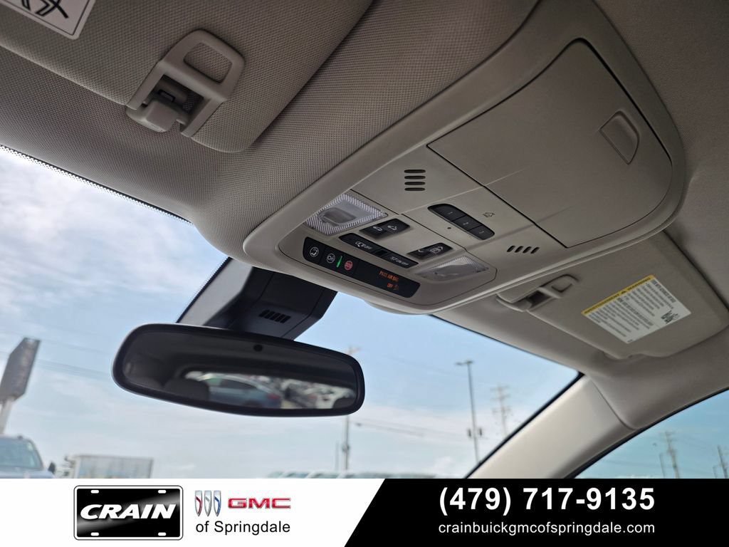 Used 2024 GMC Terrain Denali w/ Denali Premium Package AWD/4WD image 21
