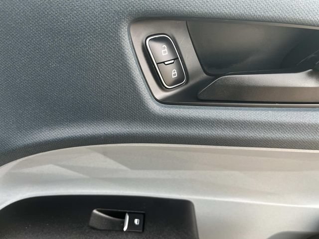 Used 2022 Ford Maverick Lariat w/ Lariat Luxury Package FWD image 20