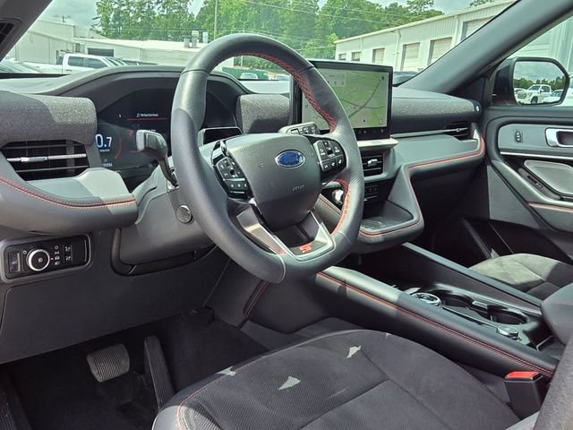Used 2025 Ford Explorer ST AWD/4WD image 26
