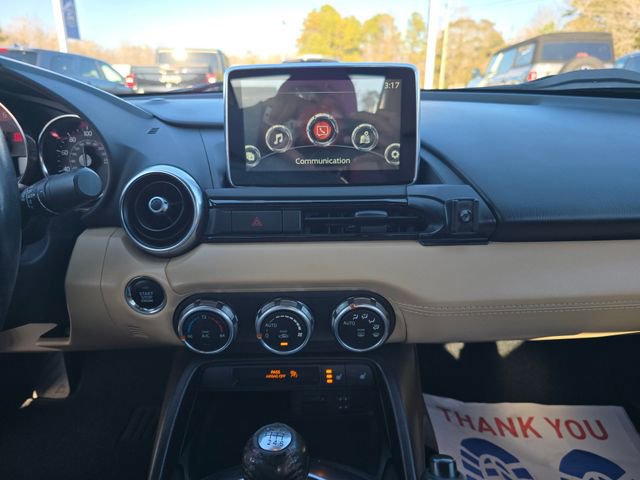 Used 2016 MAZDA MX-5 Miata Grand Touring image 17