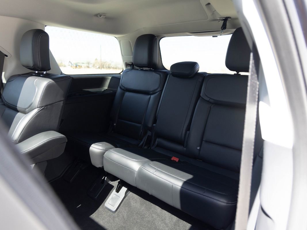 Used 2025 Ford Expedition Platinum w/ Driver's Package image 22