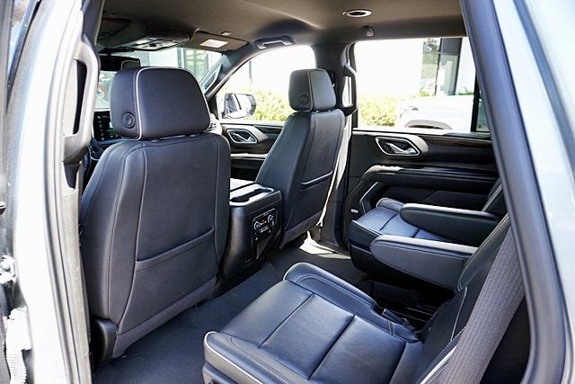 Used 2024 Chevrolet Tahoe Premier AWD/4WD image 17