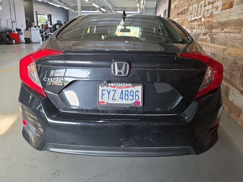 Used 2018 Honda Civic EX-L image 5