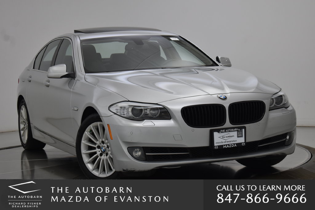 Used 2013 BMW 528i xDrive Sedan AWD/4WD image 1