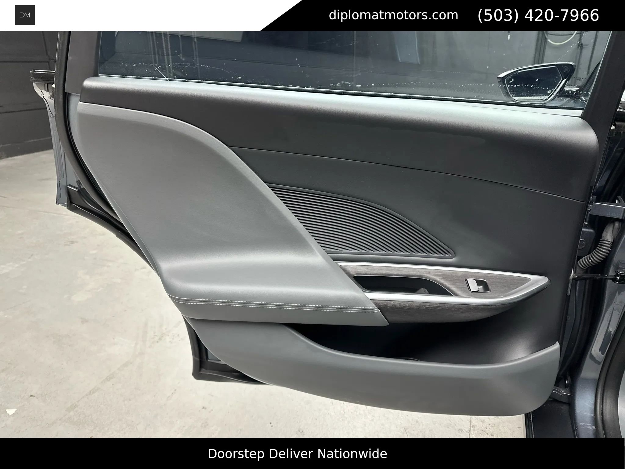 Used 2024 Lucid Air Touring image 26