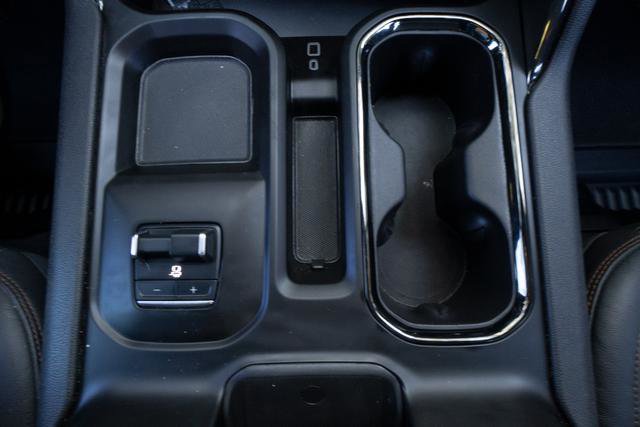 Used 2024 GMC Sierra 2500 AT4 w/ AT4 Premium Plus Package image 25