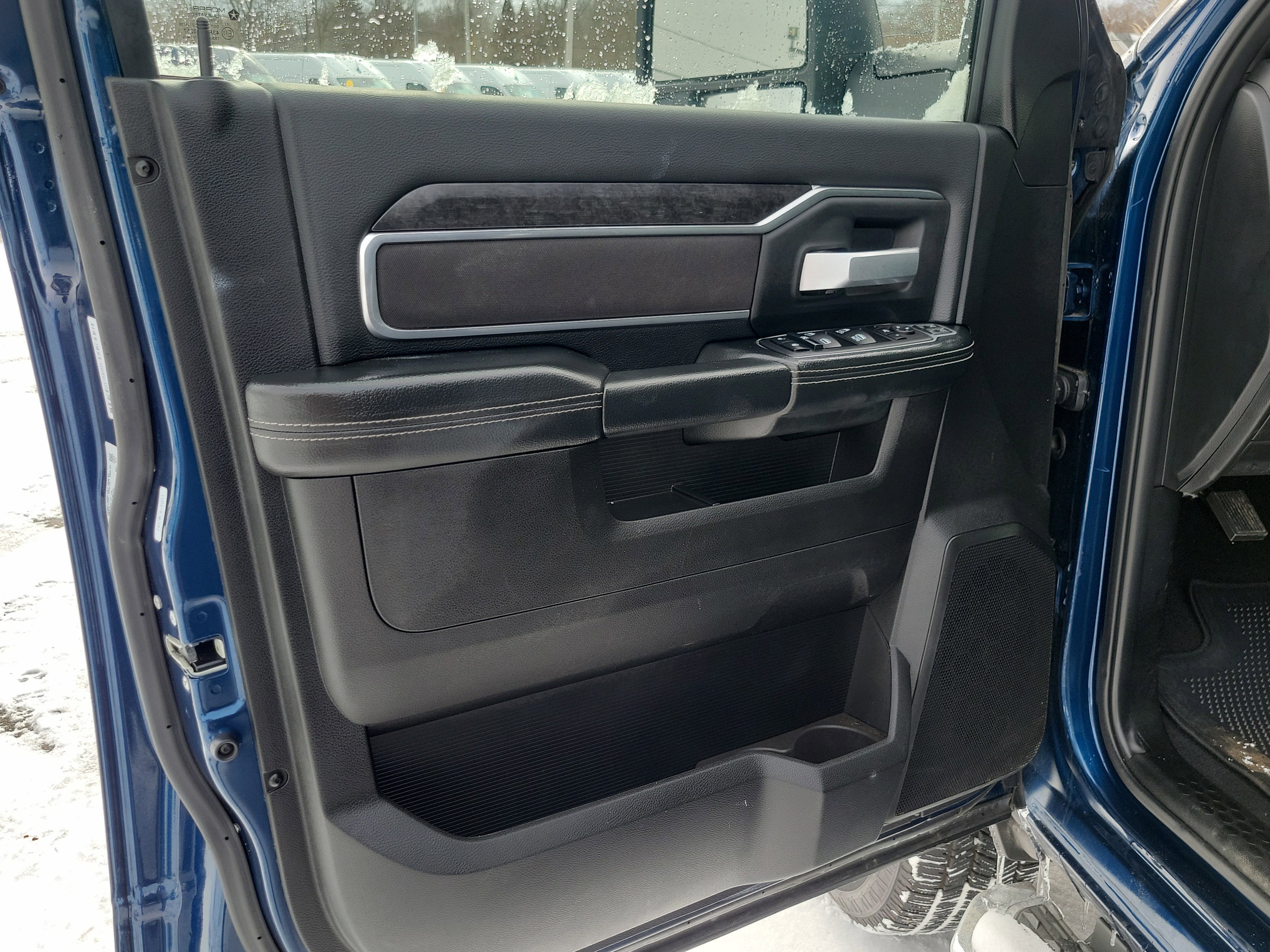 Used 2024 RAM 2500 Big Horn w/ Bed Utility Group image 6