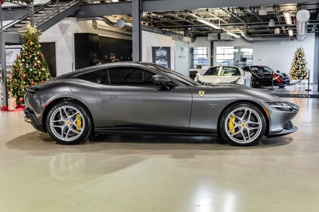Used 2024 Ferrari Roma image 7