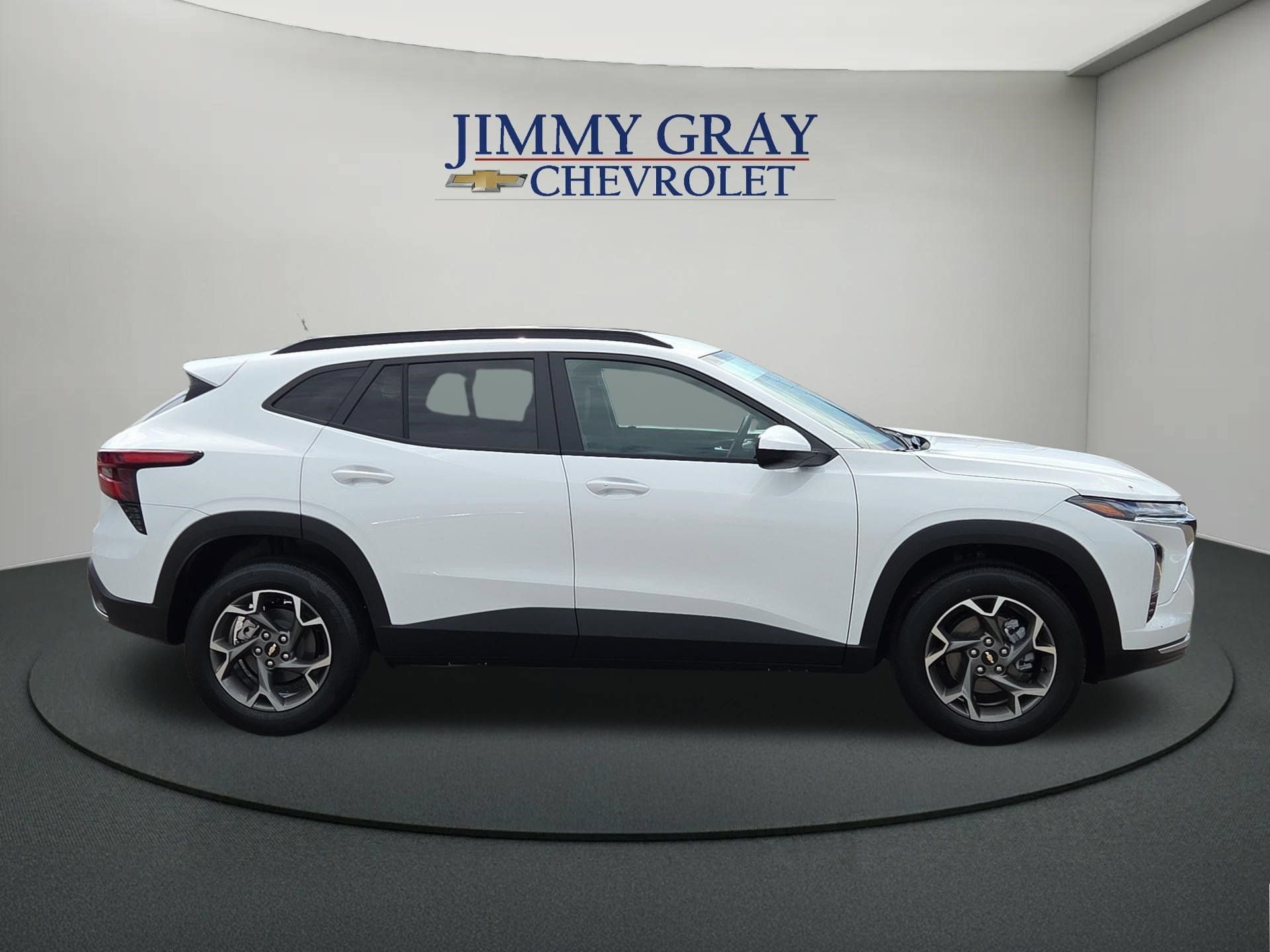 New 2026 Chevrolet Trax LT w/ Driver Confidence Package FWD image 6