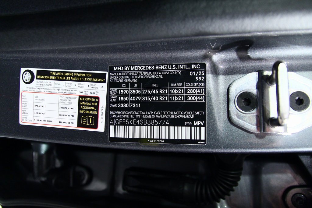 Used 2025 Mercedes-Benz GLS 450 4MATIC image 23