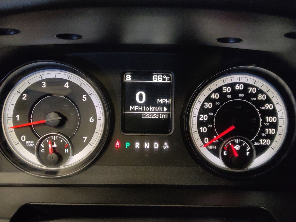 Used 2014 RAM 1500 Classic SLT RWD image 23