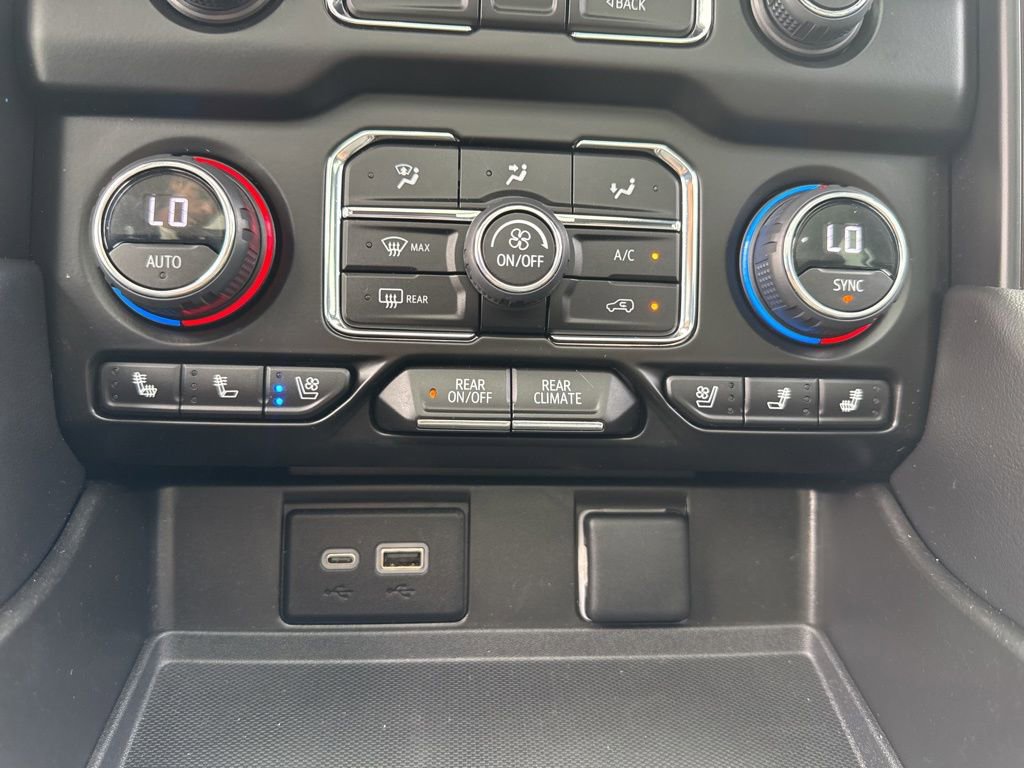 Used 2023 Chevrolet Tahoe High Country AWD/4WD image 33